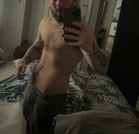 Ozzy OnlyFans Picture