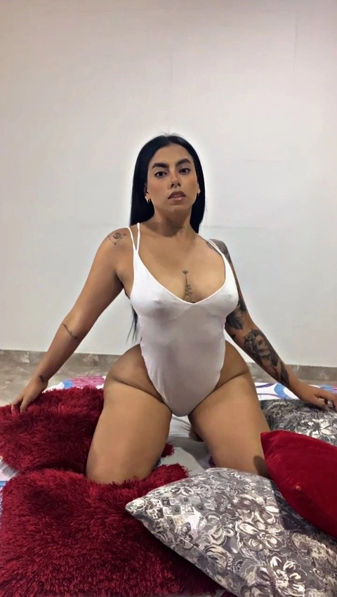 Daniela Mutis OnlyFans Picture