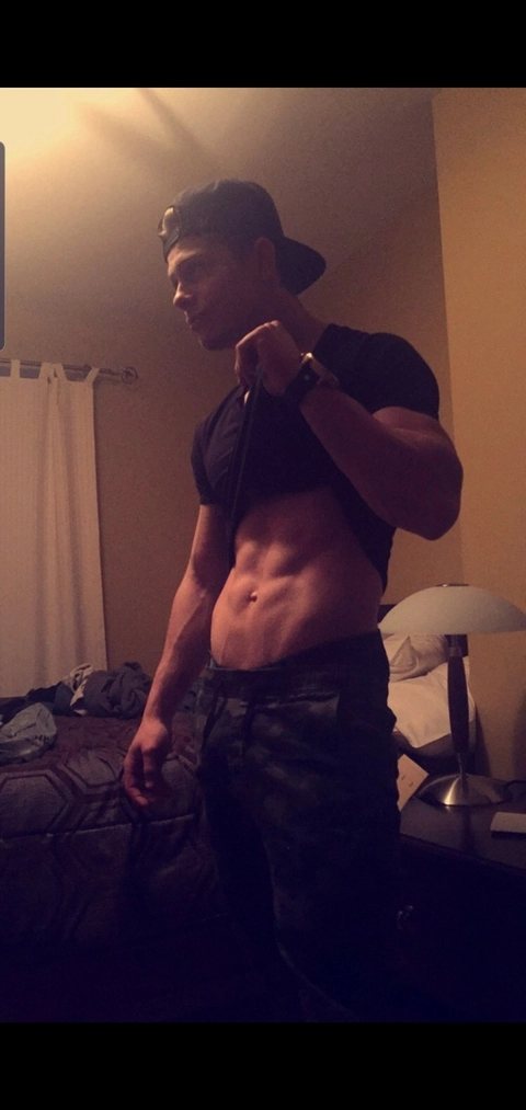 Matt campus Montreal OnlyFans Picture