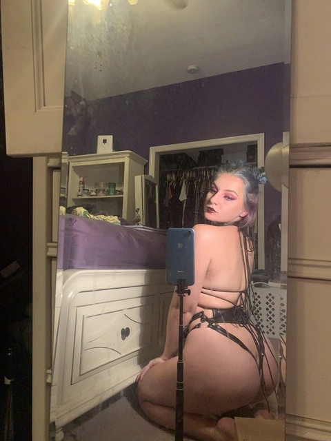 stinky OnlyFans Picture