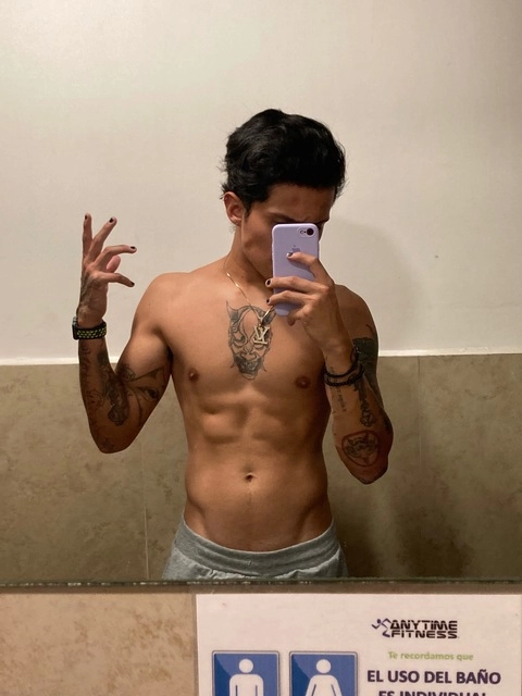 Danhernandez21 OnlyFans Picture