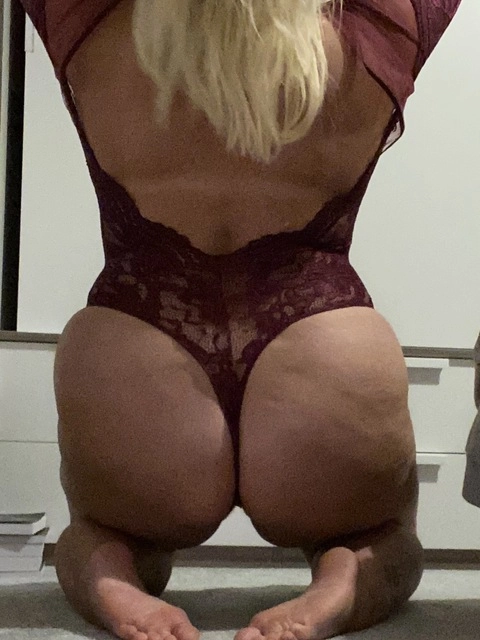 Crystal.xo OnlyFans Picture