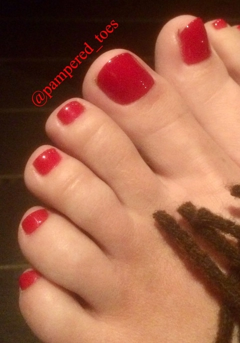 pampered_toes OnlyFans Picture