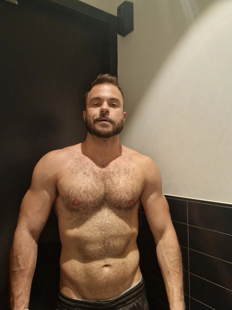 u37716092 OnlyFans Picture