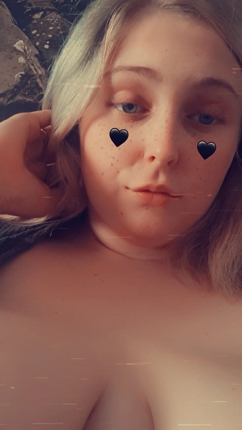 Stonerchick695 OnlyFans Picture