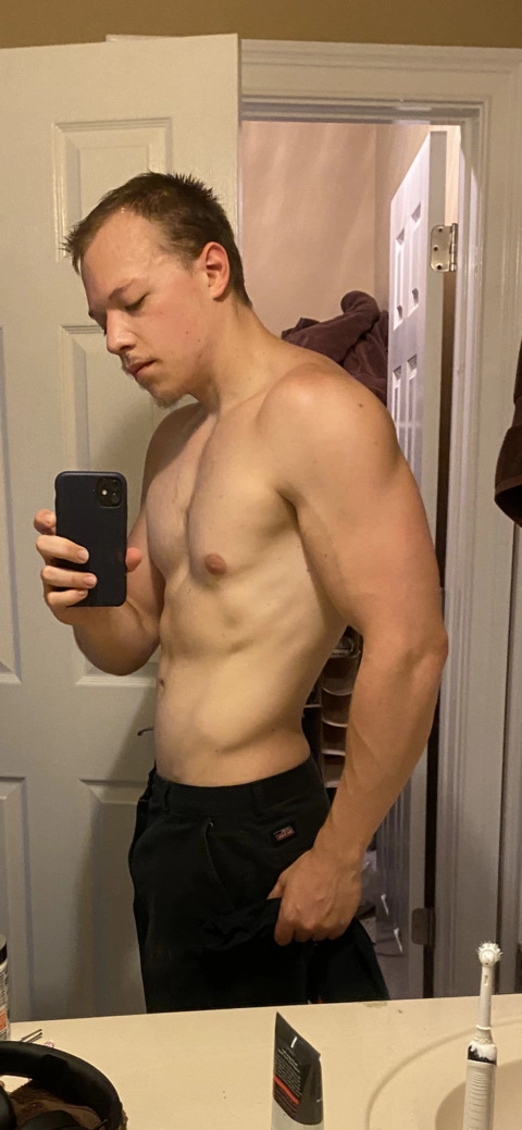Brad OnlyFans Picture