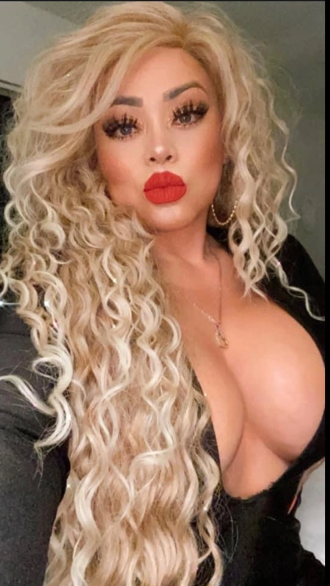 Queen_ YuliBeth OnlyFans Picture