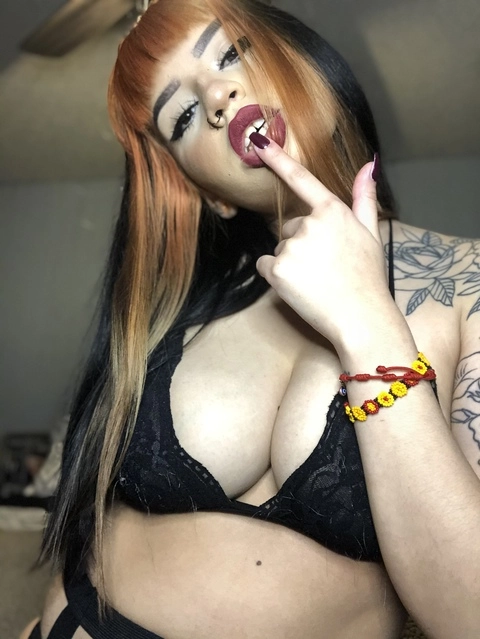 Lola Love ♥︎ OnlyFans Picture