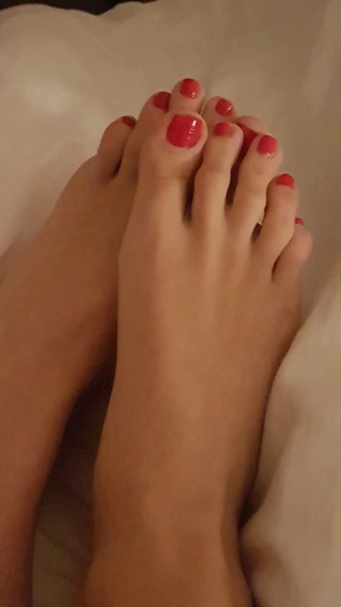 Fabfeetforyou1990 OnlyFans Picture