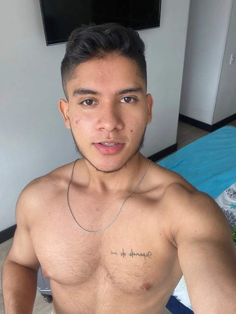 Juan OnlyFans Picture