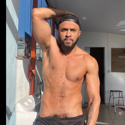 Leo Tomaz OnlyFans Picture