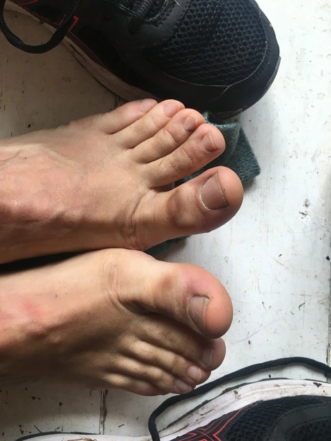 Mr Feet OnlyFans Picture