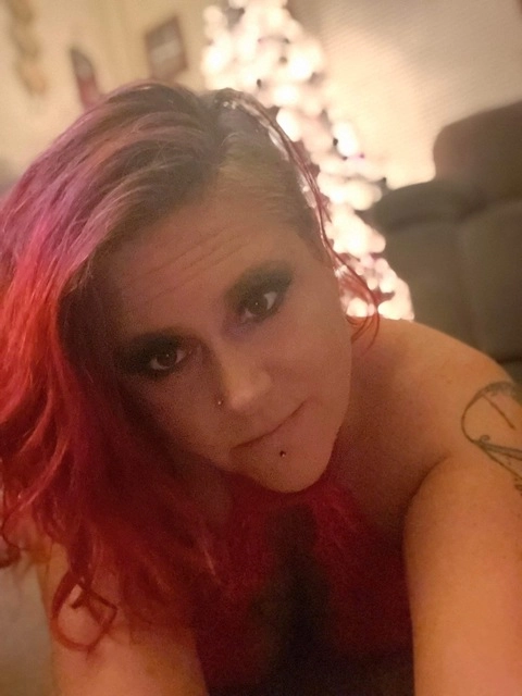 RoxxyRed OnlyFans Picture