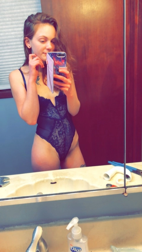Lilly OnlyFans Picture