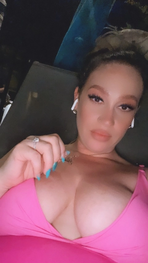 Raquel OnlyFans Picture
