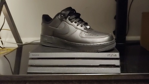 Black Airforce 1's OnlyFans Picture