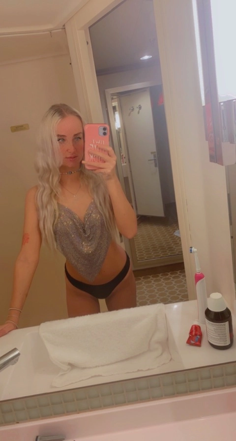 Beth x OnlyFans Picture