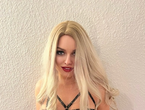 BuffBarbieX OnlyFans Picture