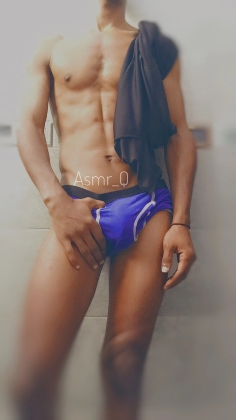 Asmr_Q OnlyFans Picture