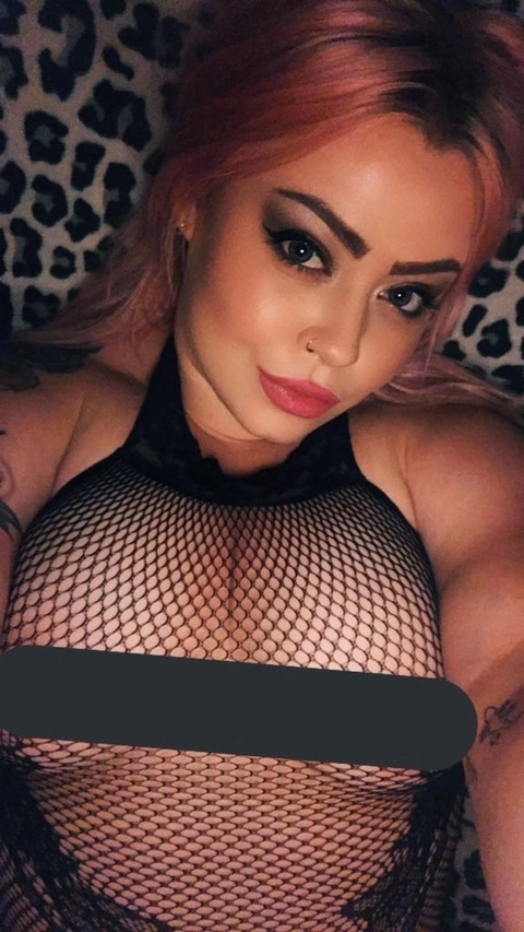 Evie-Rae OnlyFans Picture