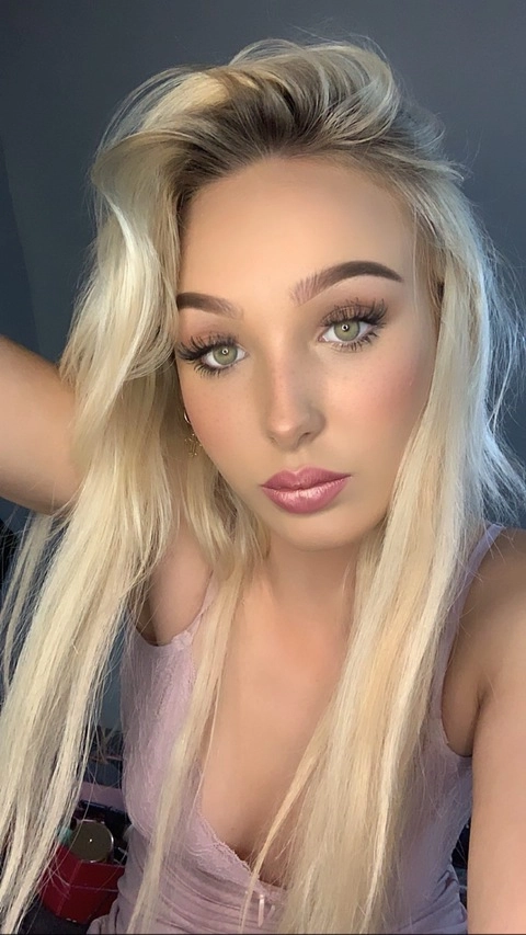 Angel face OnlyFans Picture