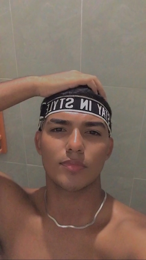 Luis OnlyFans Picture