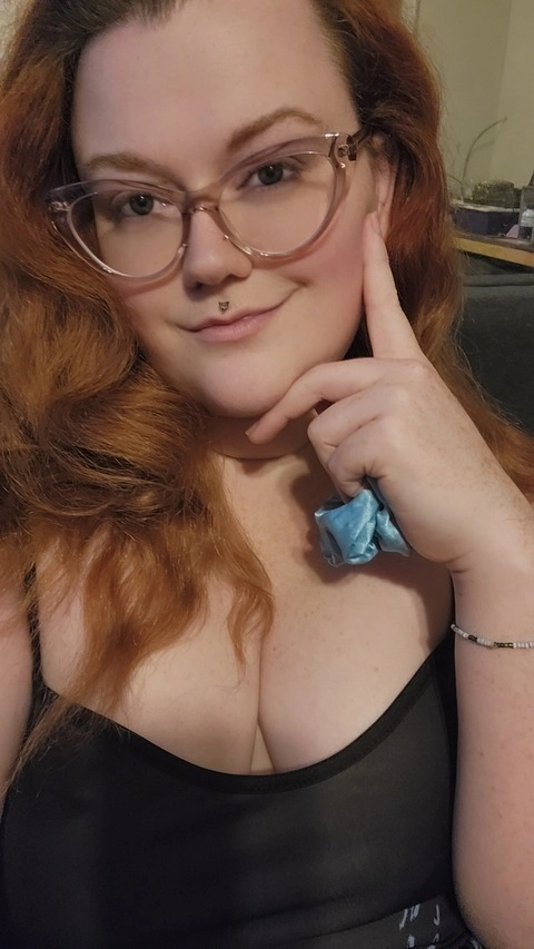 playful_redhead OnlyFans Picture