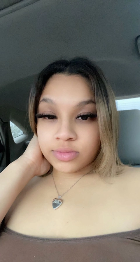 JANELL OnlyFans Picture