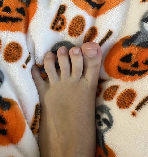 feet pics for your pleasure