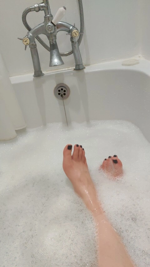 sexy toes OnlyFans Picture