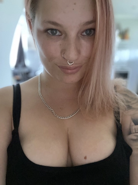 Lily Grae OnlyFans Picture