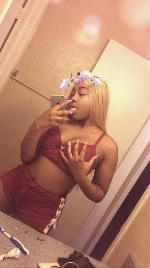 Kayy OnlyFans Picture