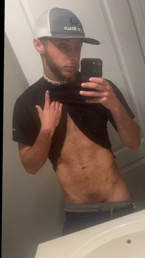 Kian Thomas OnlyFans Picture