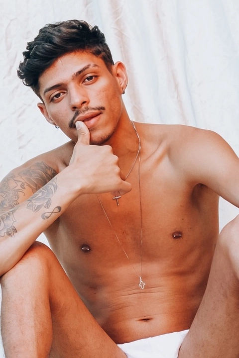 Caio Dutra OnlyFans Picture