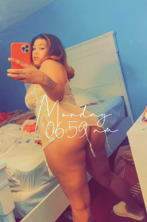 Chyyna OnlyFans Picture