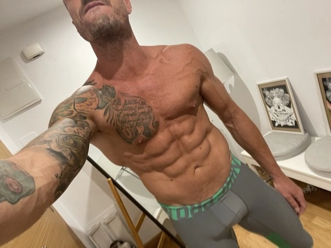 David Pascual OnlyFans Picture