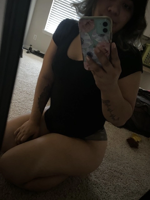 Rae OnlyFans Picture