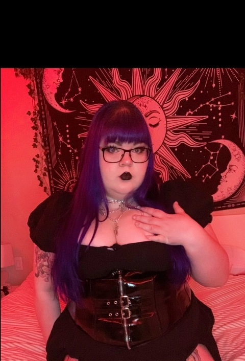 Salem OnlyFans Picture