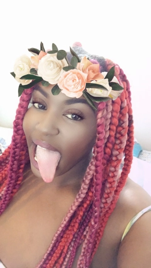 Chocolatekisses OnlyFans Picture