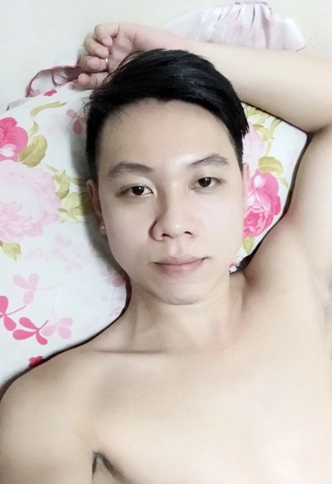 Kyo HuynhLong 🇻🇳 OnlyFans Picture