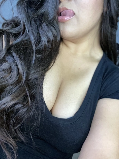 Sexymomma OnlyFans Picture