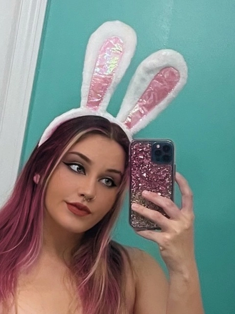 bunny 🤍 OnlyFans Picture