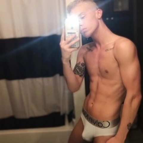 Zach OnlyFans Picture