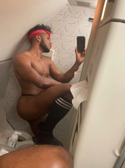 Caramelo latino X OnlyFans Picture