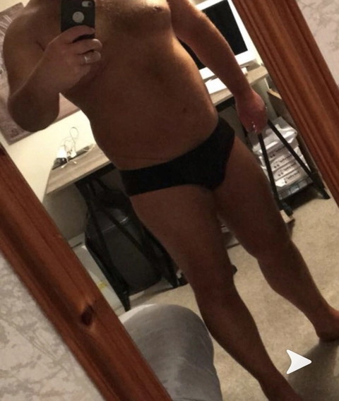 Male Waxer OnlyFans Picture