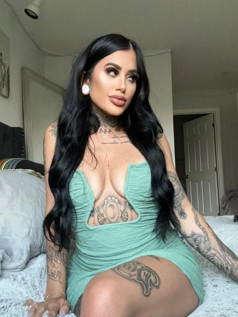 Ashley Fox OnlyFans Picture