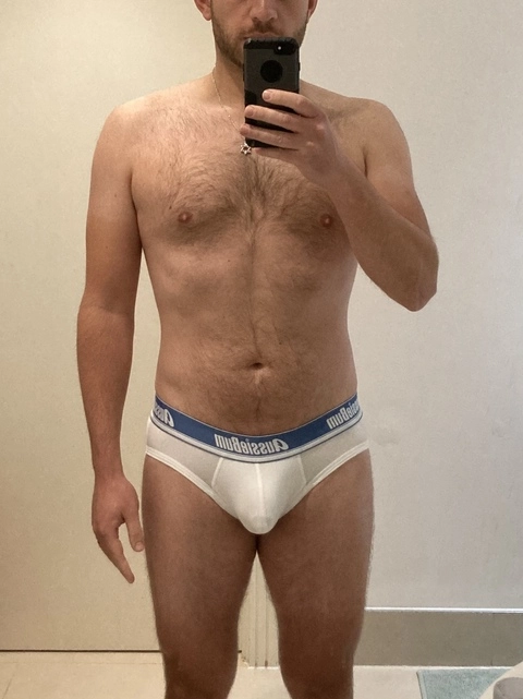 Exploring Exhibitionist OnlyFans Picture