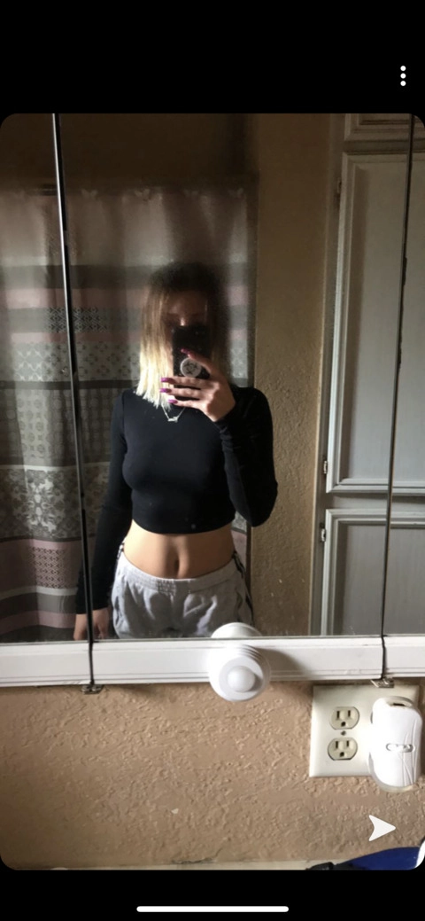 Dani OnlyFans Picture