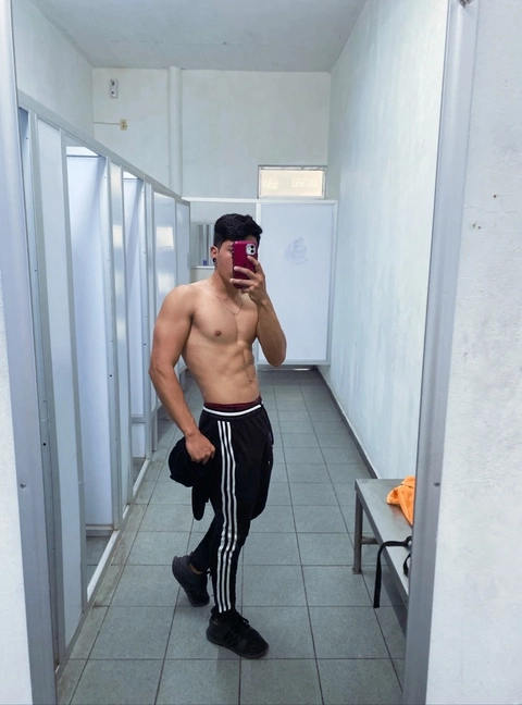 Alejandro Montes OnlyFans Picture