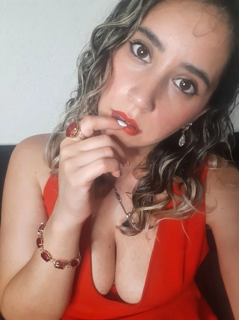 Lunita OnlyFans Picture